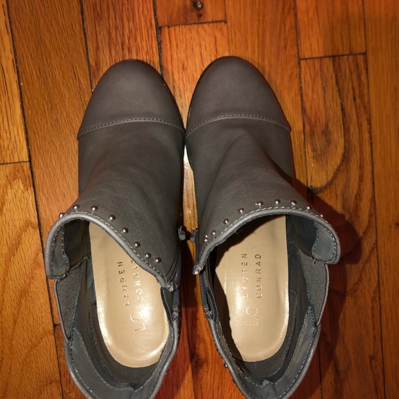 Booties - Picture 5 of 6